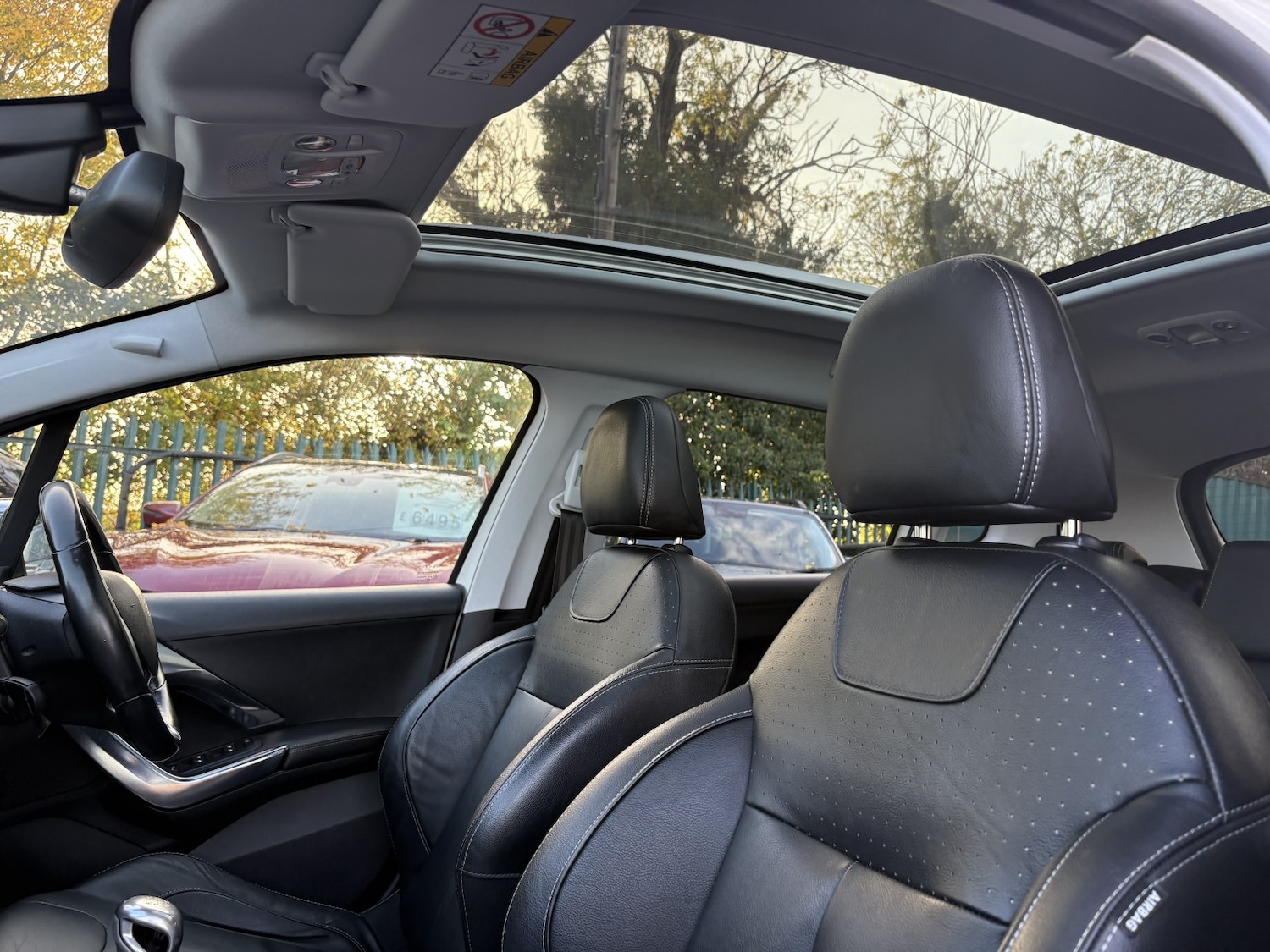 Used Peugeot 2008 2015 for sale - 76402178: Photo 22