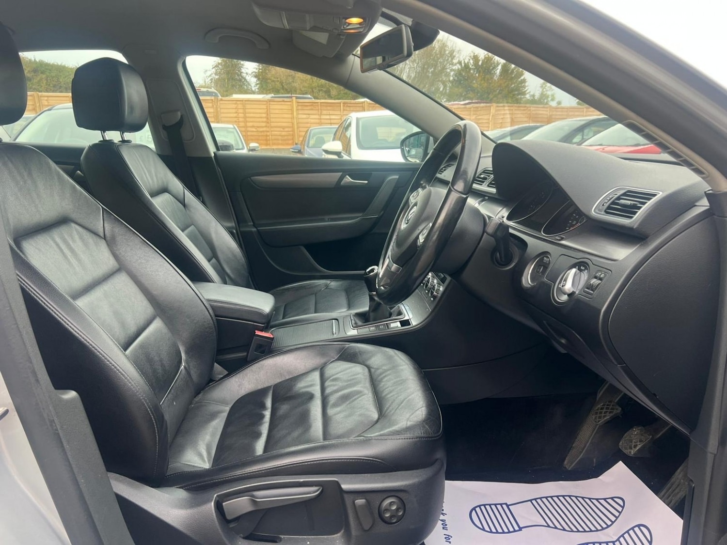 Used Volkswagen Passat 2014 for sale - 76142532: Photo 16