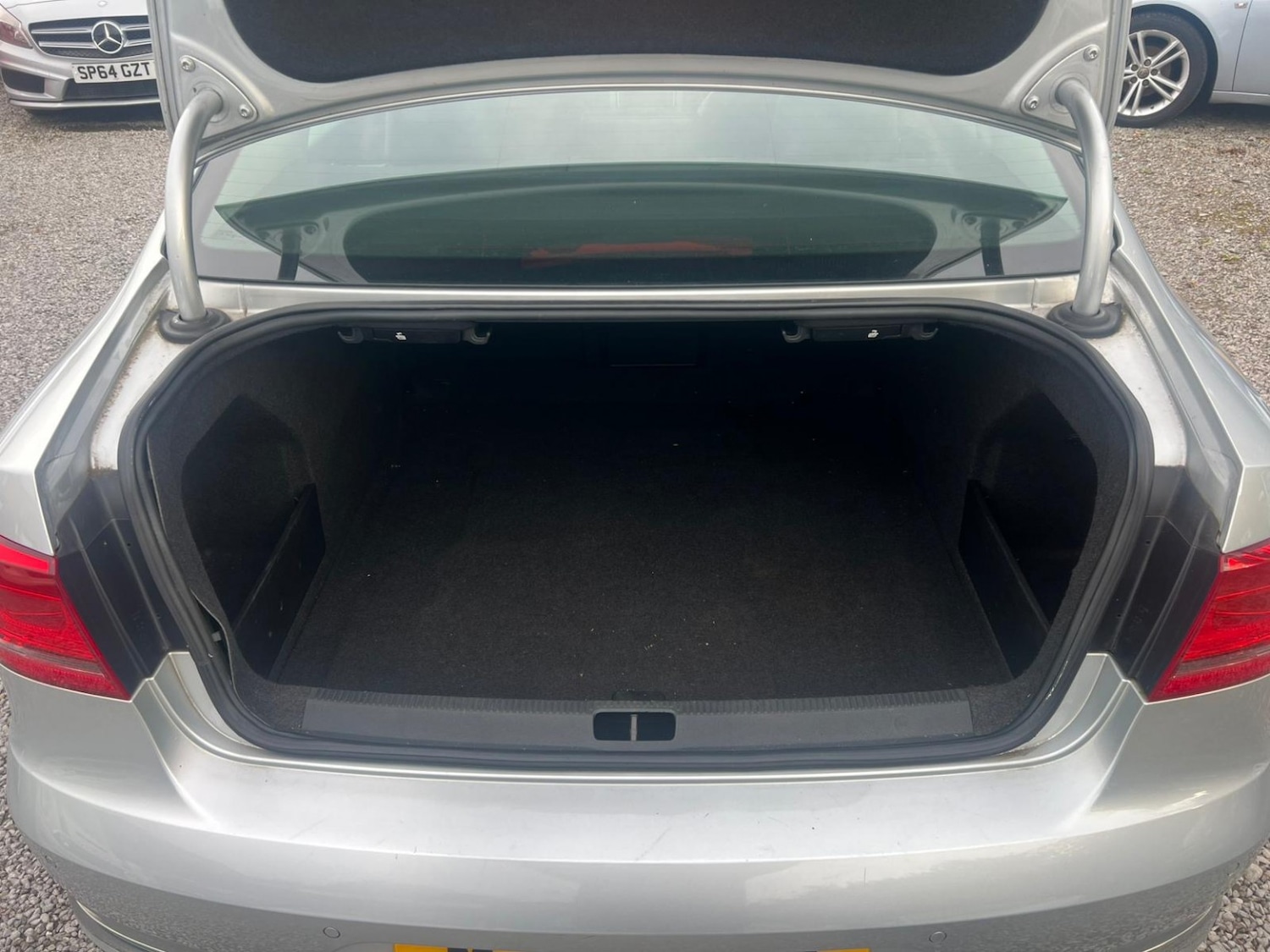 Used Volkswagen Passat 2014 for sale - 76142532: Photo 17