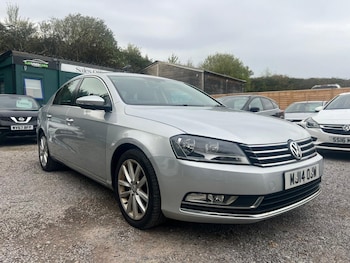 2014 - 2.0 TDI BlueMotion Tech Executive 4-Door