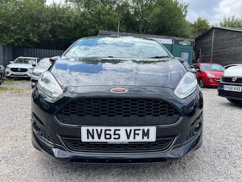 Used Ford Fiesta 2015 for sale - 79060254: Photo