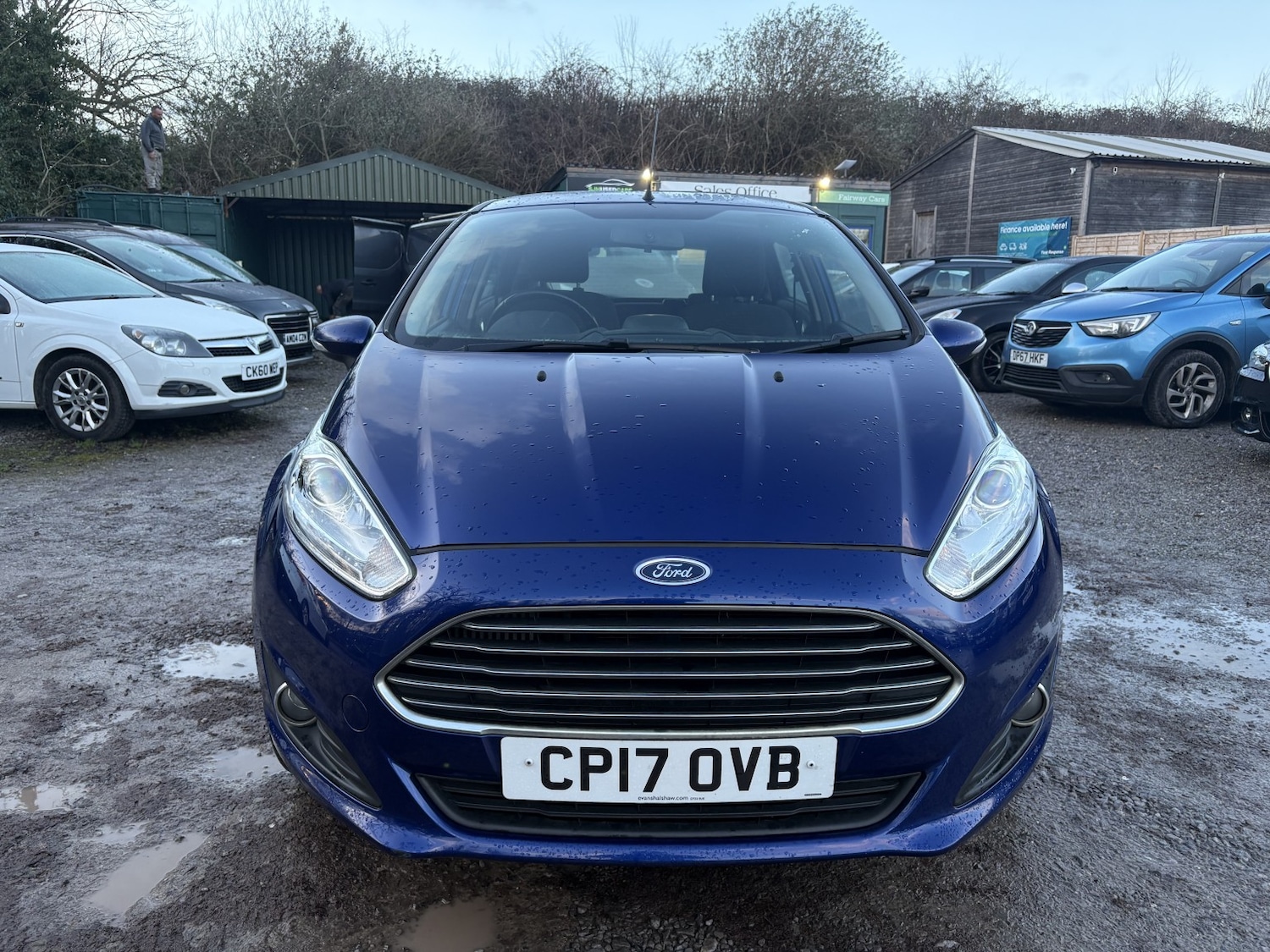 Used Ford Fiesta 2017 for sale - 77233799: Photo 2