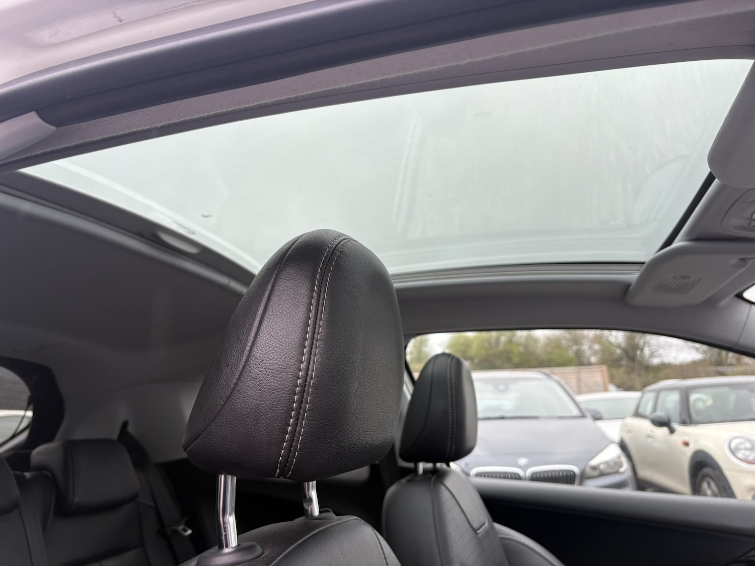 Used Peugeot 208 2013 for sale - 78131577: Photo 12