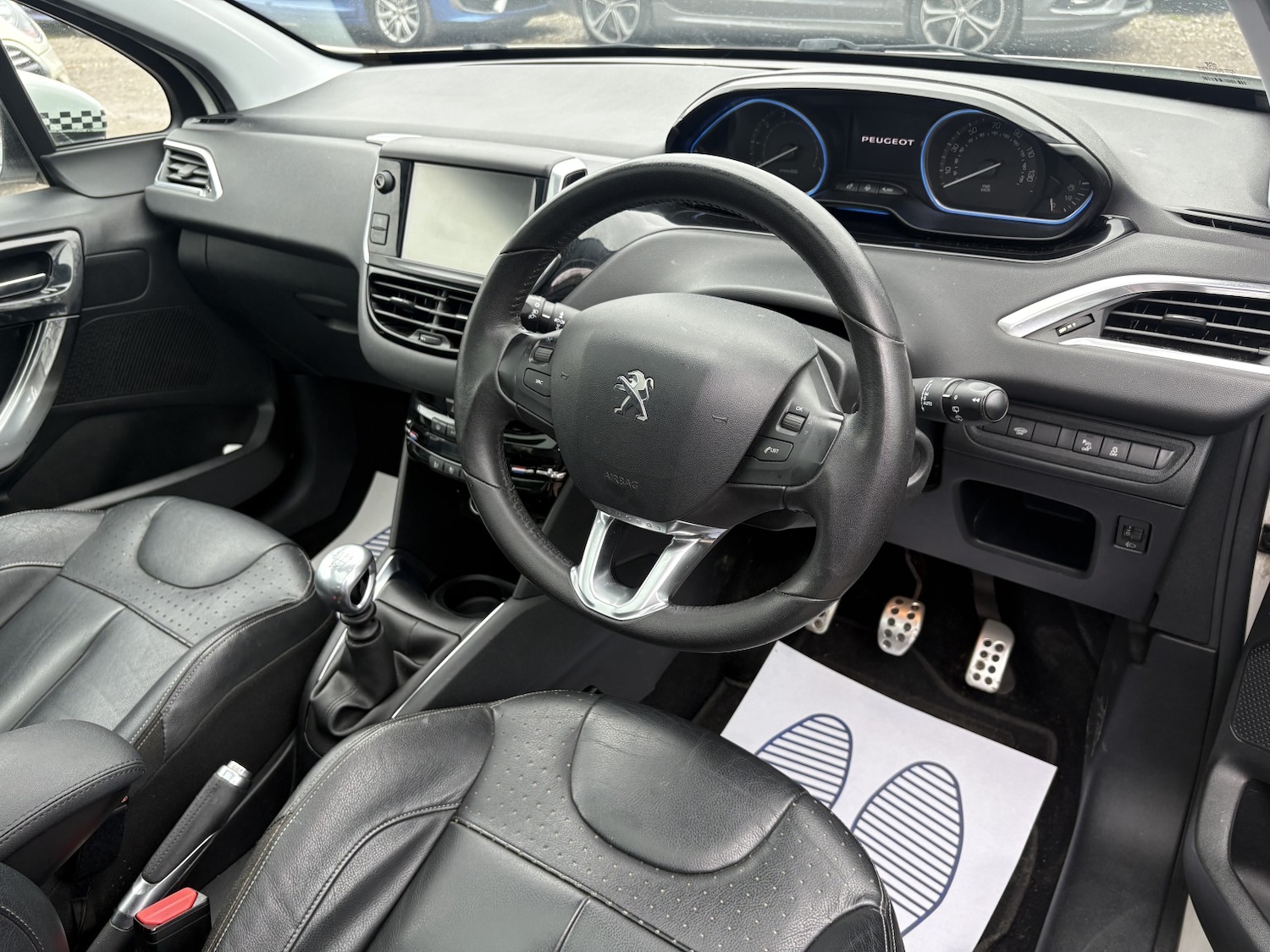 Used Peugeot 208 2013 for sale - 78131577: Photo 9