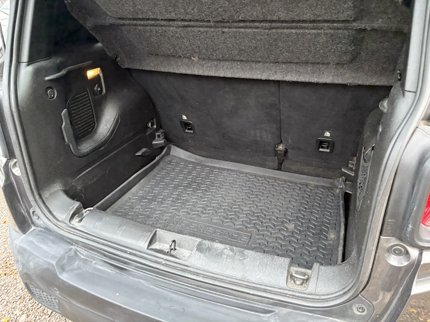 Used Jeep Renegade 2016 for sale - 76588479: Photo 15