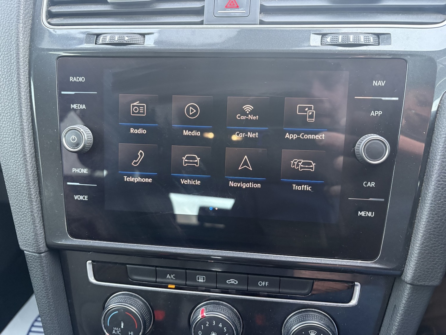 Used Volkswagen Golf 2017 for sale - 77474844: Photo 12