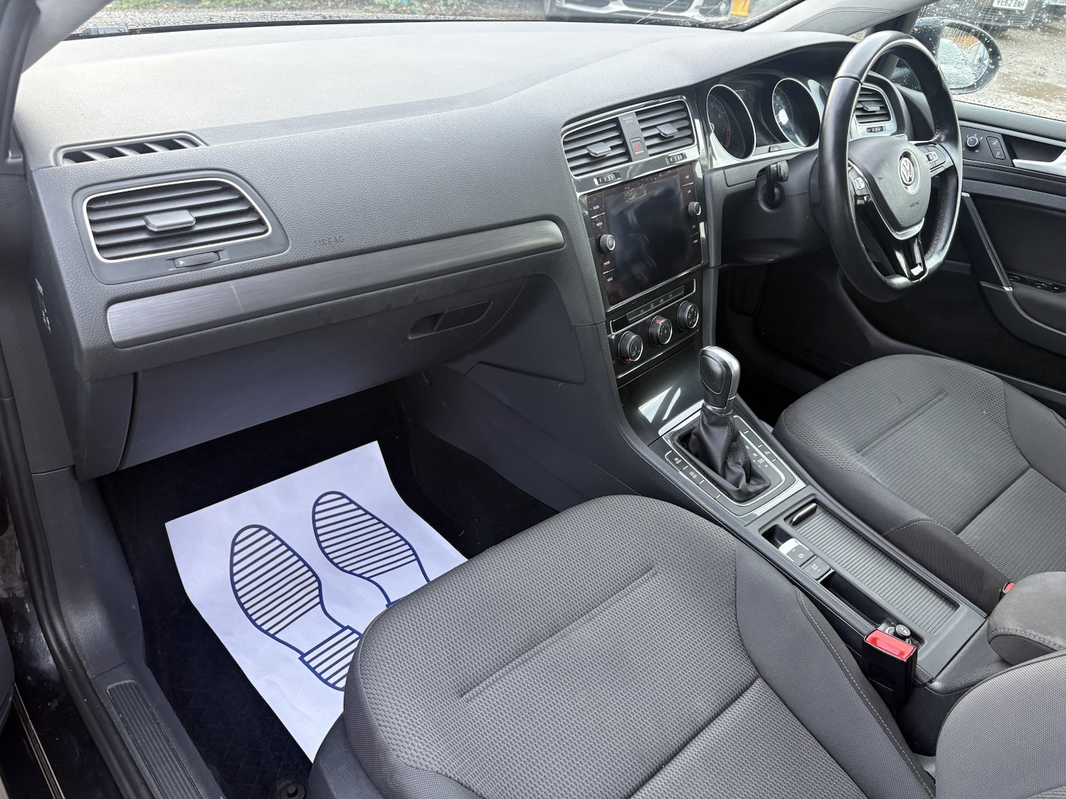 Used Volkswagen Golf 2017 for sale - 77474844: Photo 21