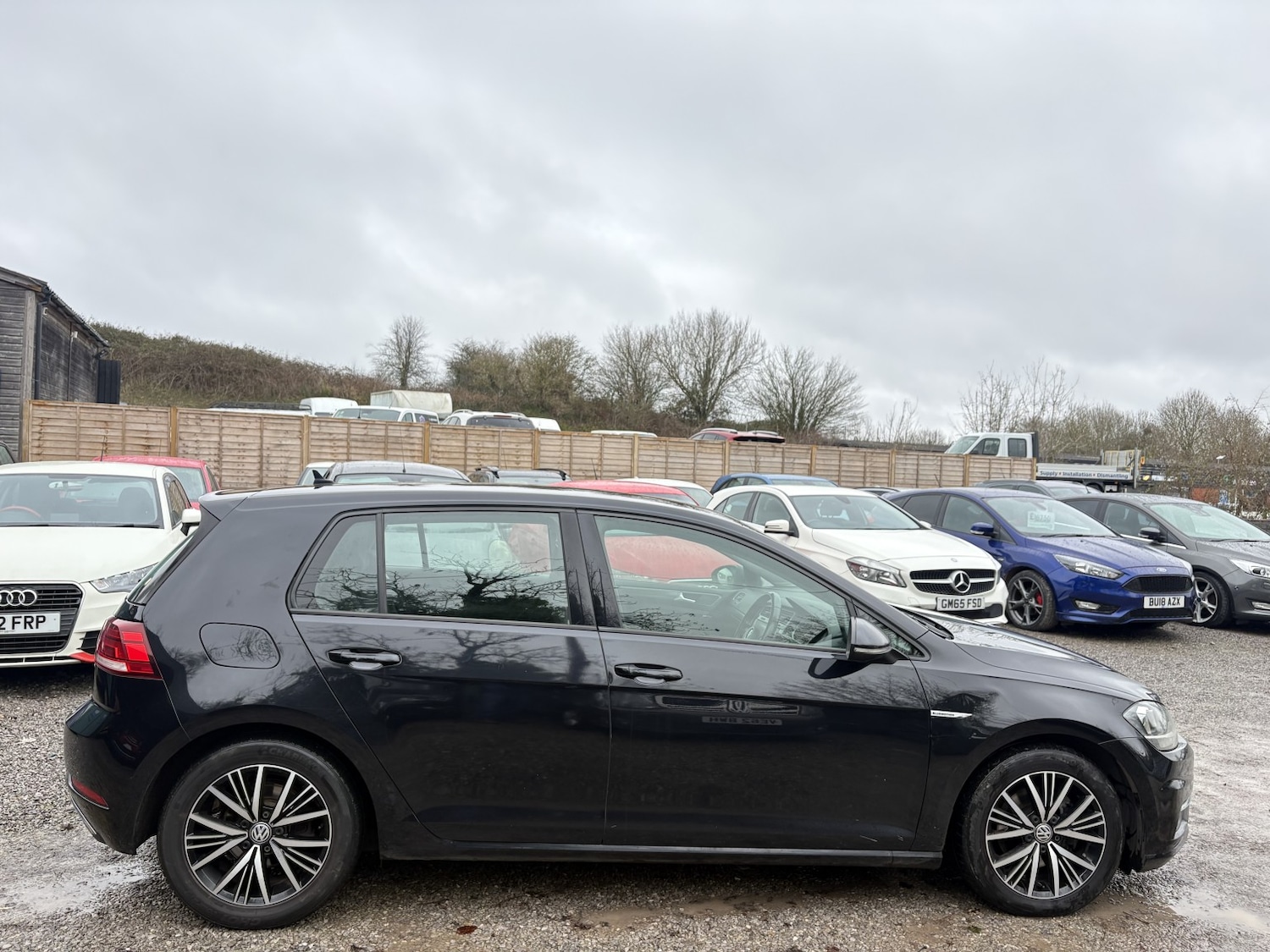 Used Volkswagen Golf 2017 for sale - 77474844: Photo 4