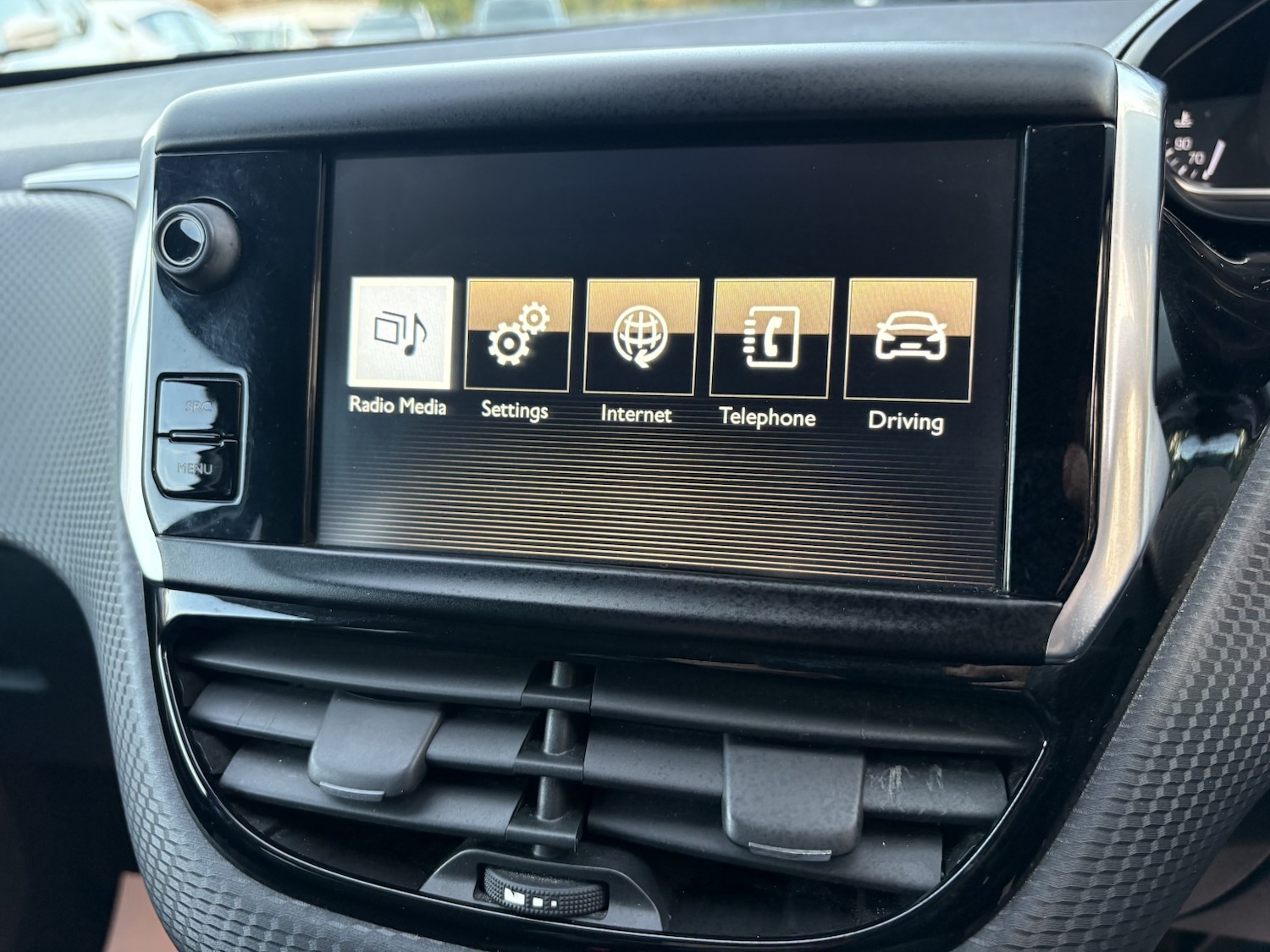 Used Peugeot 2008 2014 for sale - 76421900: Photo 10