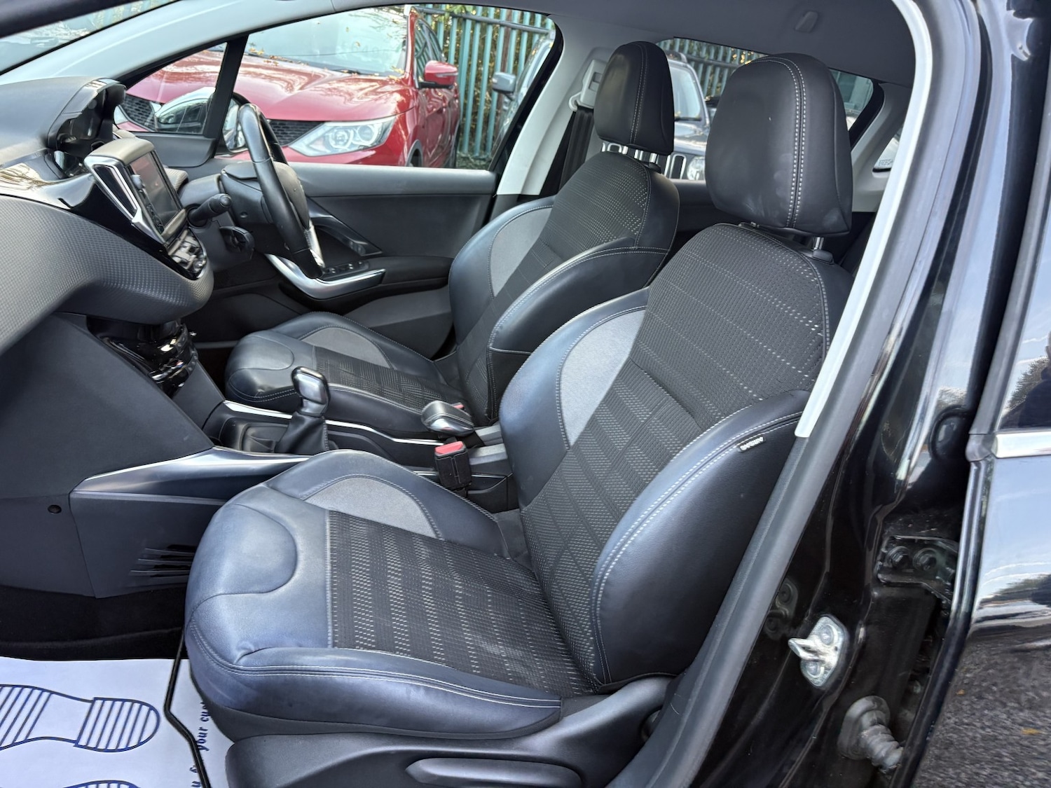 Used Peugeot 2008 2014 for sale - 76421900: Photo 14