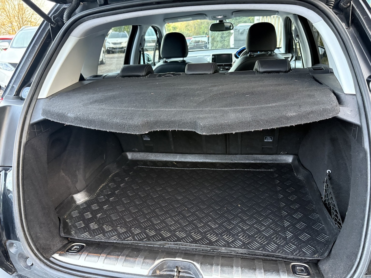 Used Peugeot 2008 2014 for sale - 76421900: Photo 17