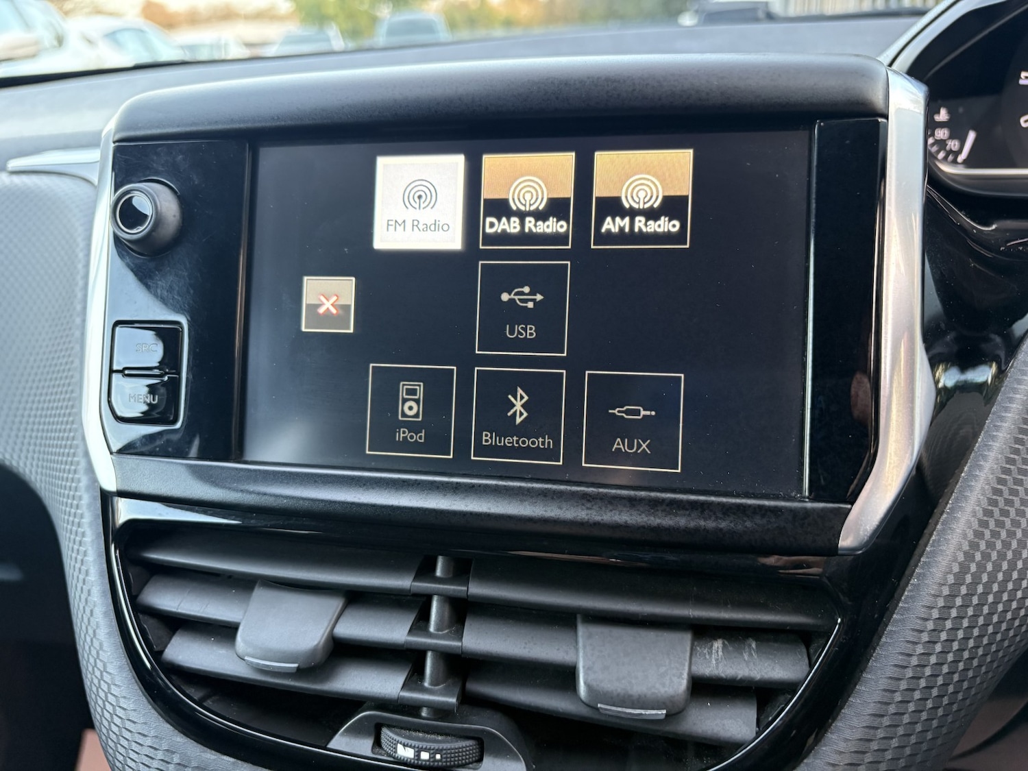 Used Peugeot 2008 2014 for sale - 76421900: Photo 9