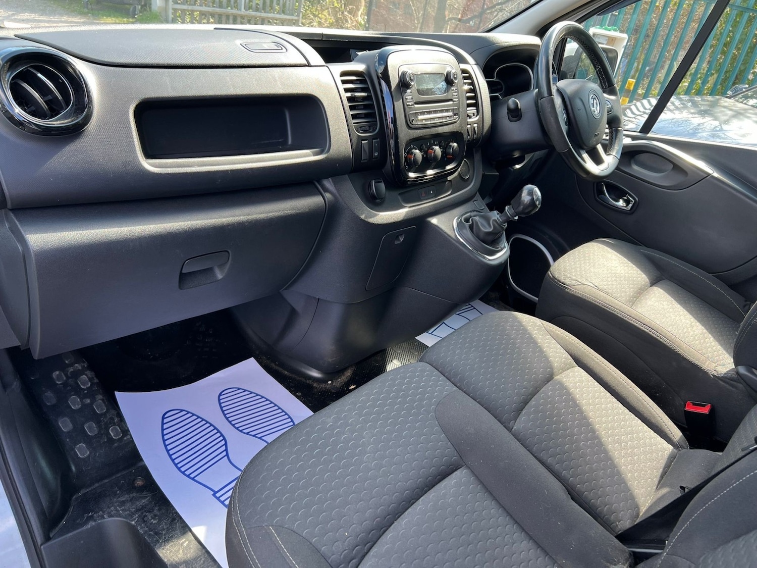 Used Vauxhall Vivaro 2017 for sale - 78090679: Photo 14