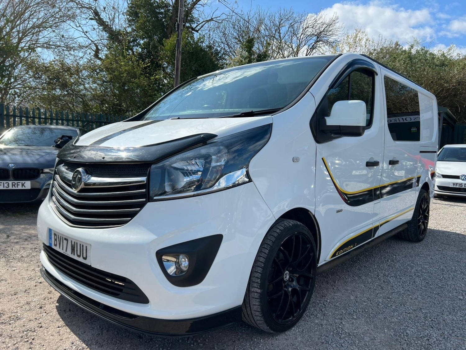 Used Vauxhall Vivaro 2017 for sale - 78090679: Photo 3