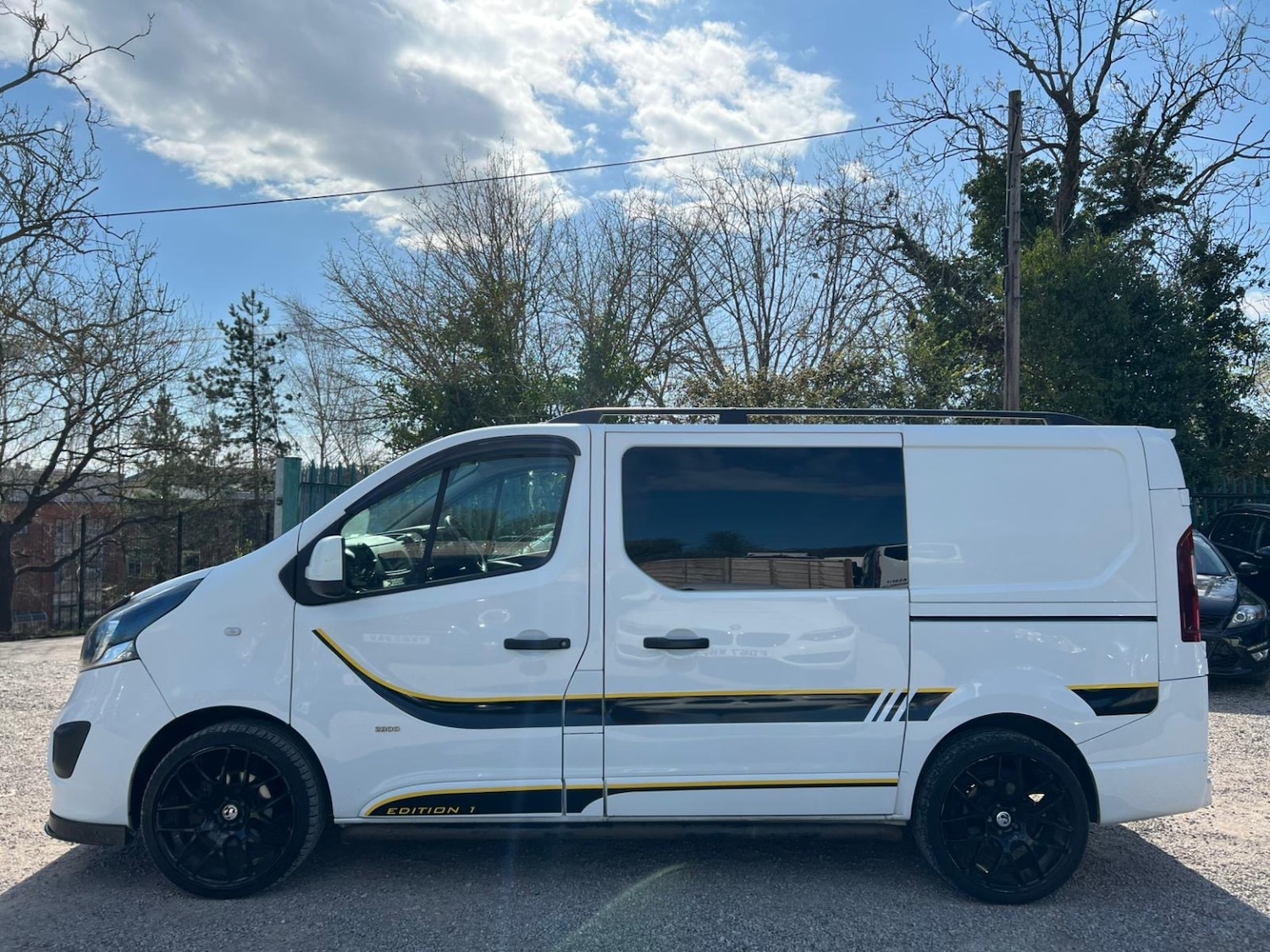 Used Vauxhall Vivaro 2017 for sale - 78090679: Photo 4