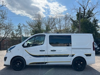 Used Vauxhall Vivaro 2017 for sale - 78090679: Photo