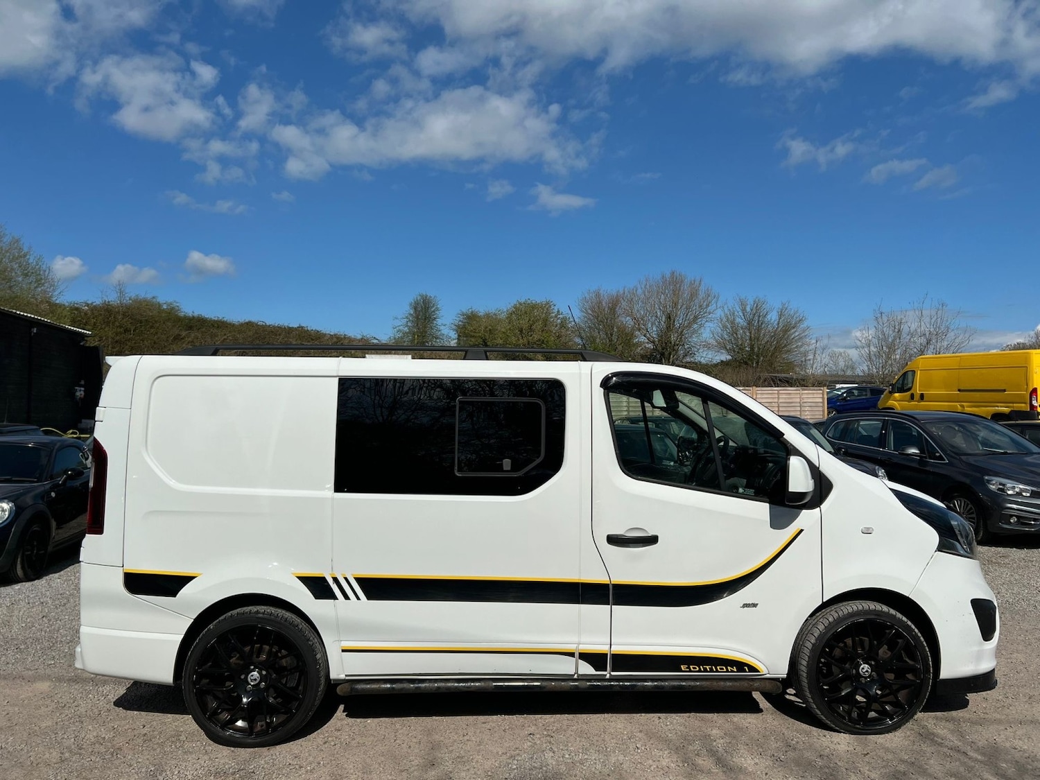 Used Vauxhall Vivaro 2017 for sale - 78090679: Photo 5