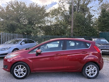 Used Ford Fiesta 2016 for sale - 76088671: Photo