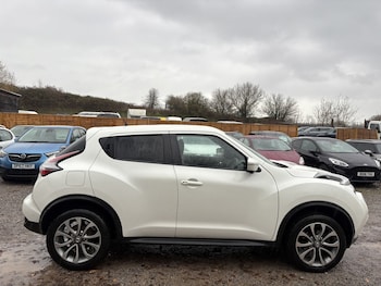 Used Nissan Juke 2017 for sale - 76951096: Photo