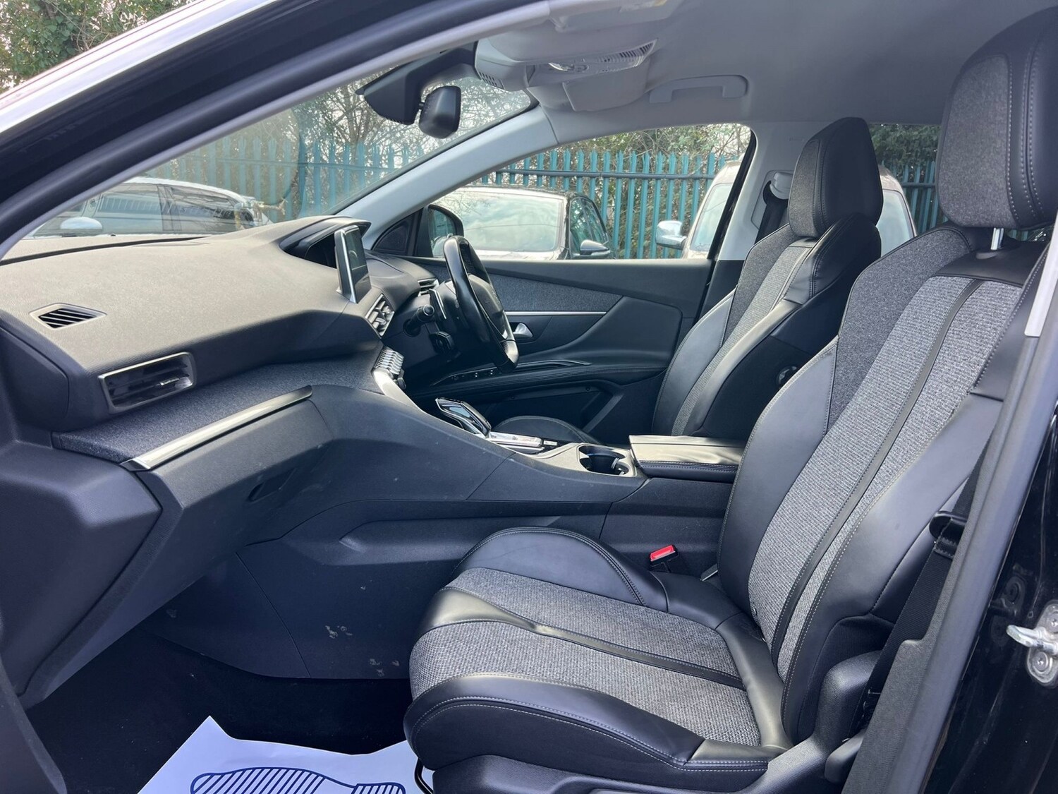 Used Peugeot 3008 2018 for sale - 77528334: Photo 14