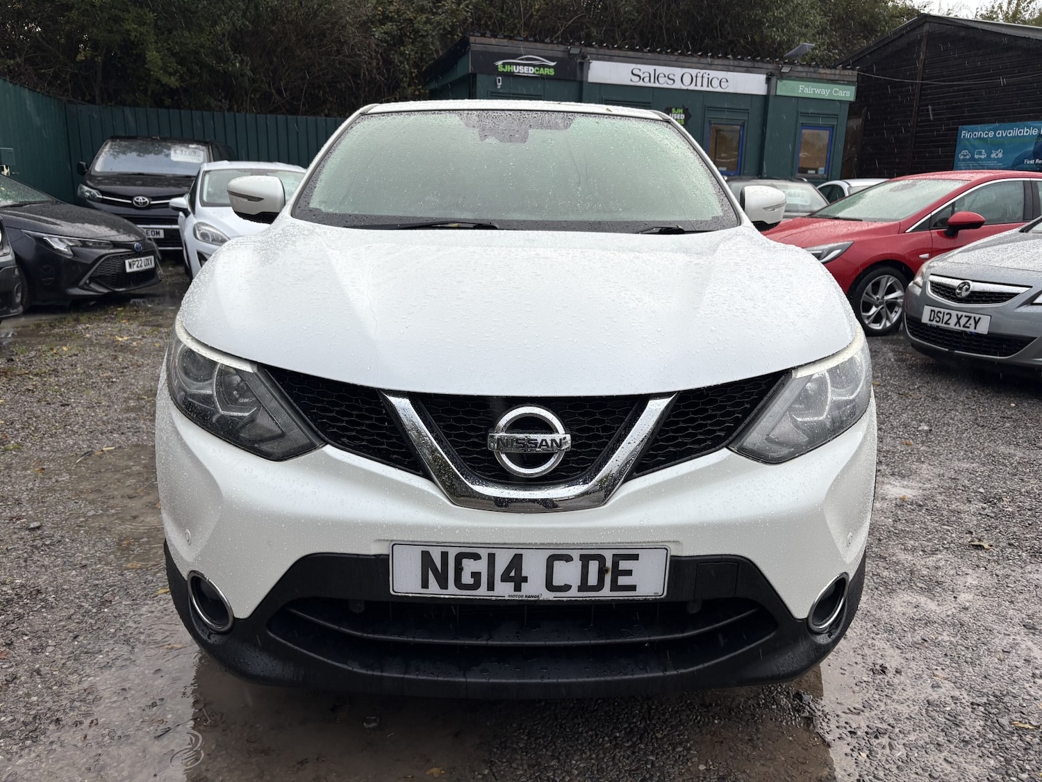 Used Nissan Qashqai 2014 for sale - 76374234: Photo 2