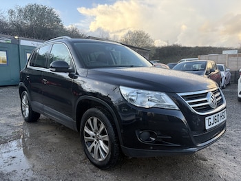 Used Volkswagen Tiguan 2010 for sale - 77888422: Photo