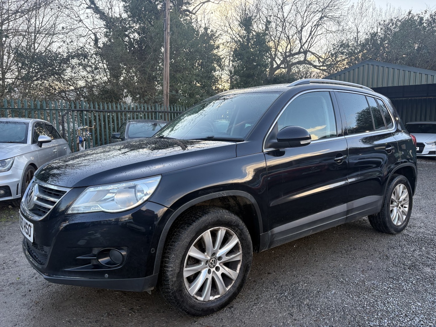 Used Volkswagen Tiguan 2010 for sale - 77888422: Photo 3