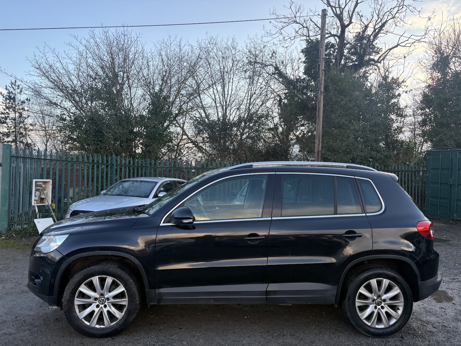 Used Volkswagen Tiguan 2010 for sale - 77888422: Photo 4