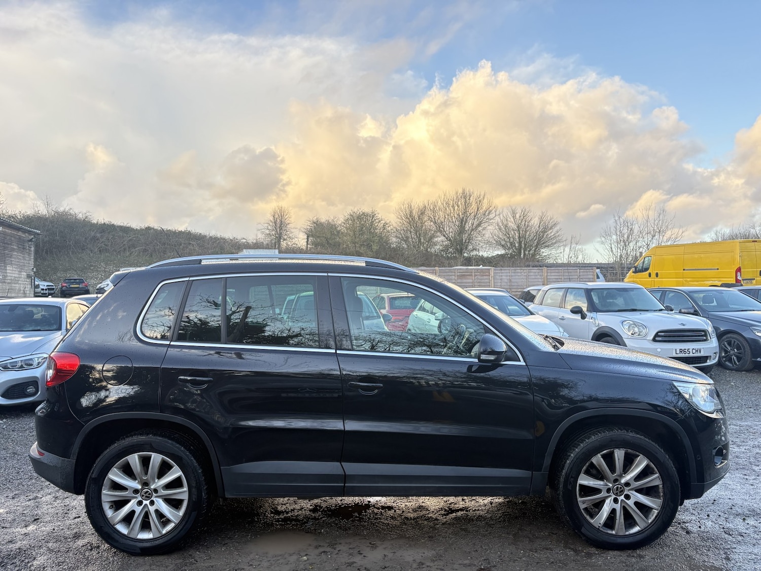 Used Volkswagen Tiguan 2010 for sale - 77888422: Photo 5