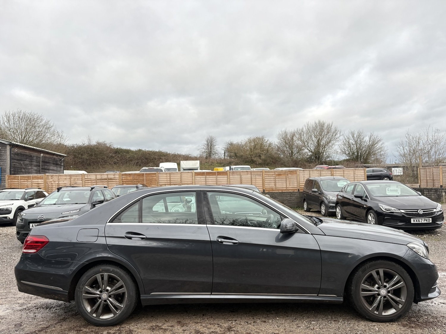 Used Mercedes-Benz E Class 2014 for sale - 77195492: Photo 5