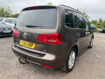 Used Volkswagen Touran 2010 for sale - 79150316: Photo