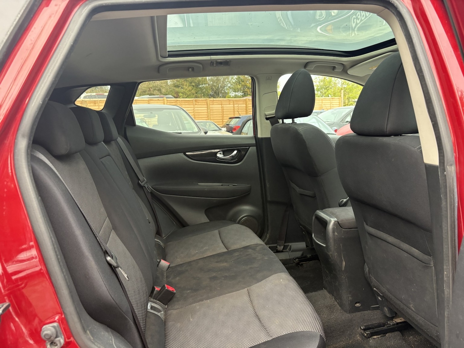 Used Nissan Qashqai 2015 for sale - 76156726: Photo 14