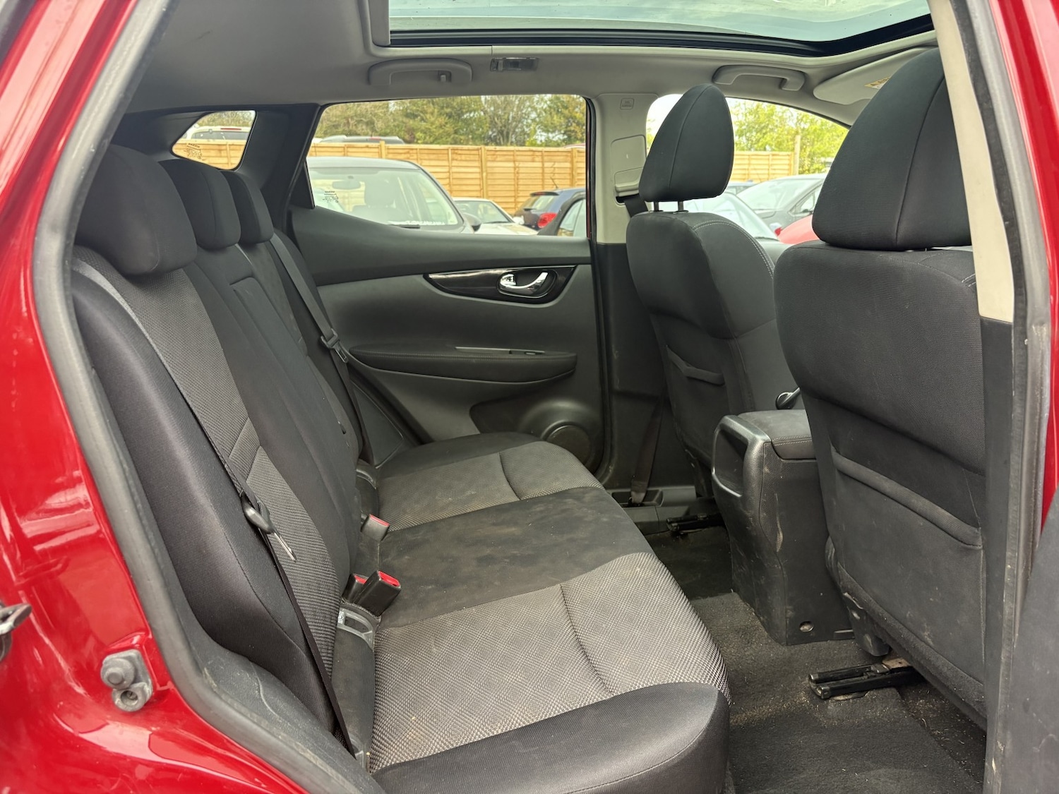Used Nissan Qashqai 2015 for sale - 76156726: Photo 15