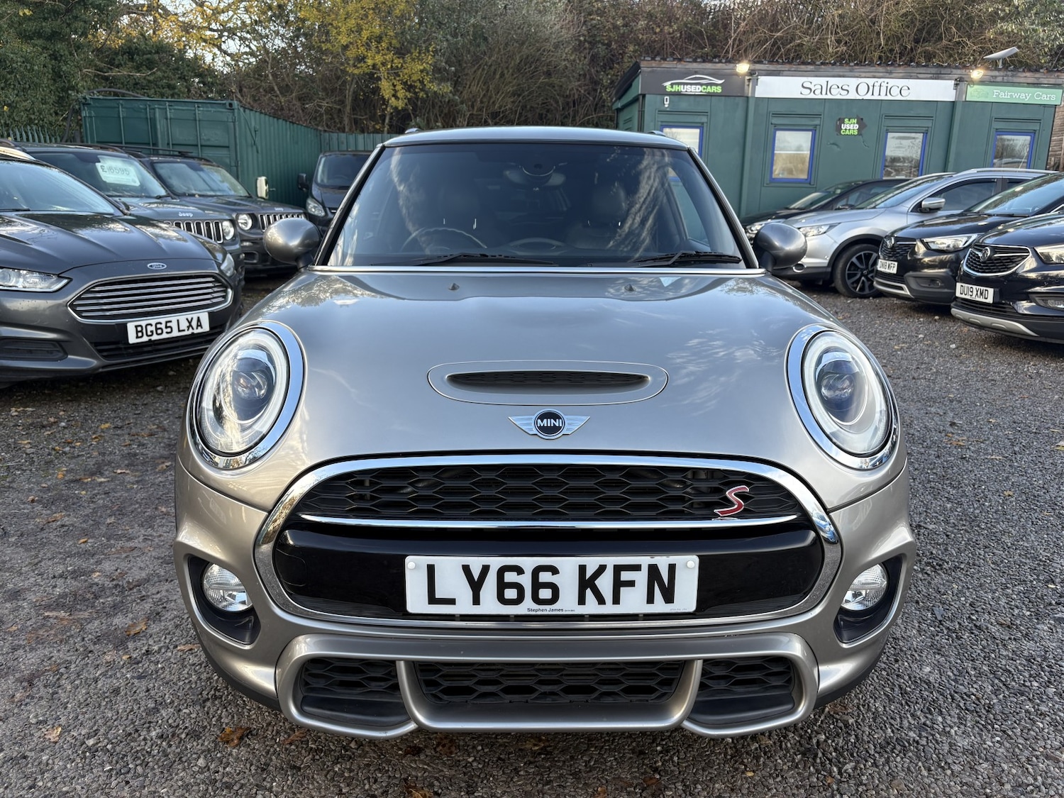 Used MINI Hatch 2017 for sale - 76877590: Photo 2
