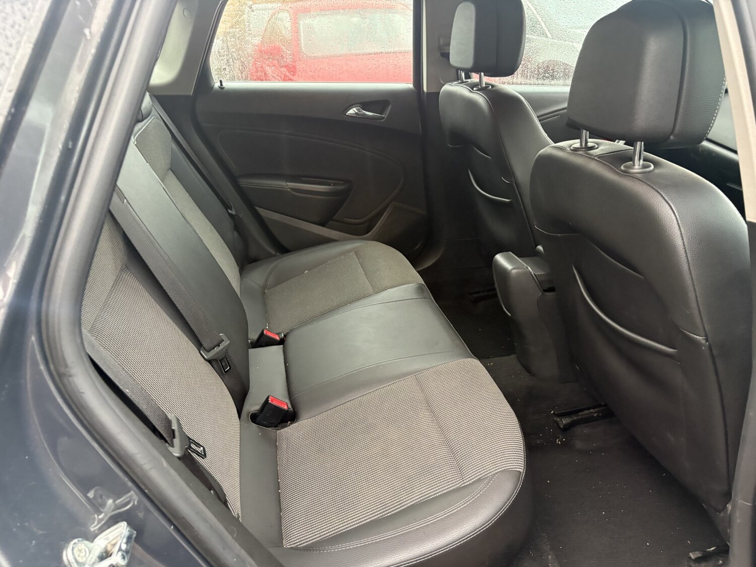 Used Vauxhall Astra 2013 for sale - 77822215: Photo 12