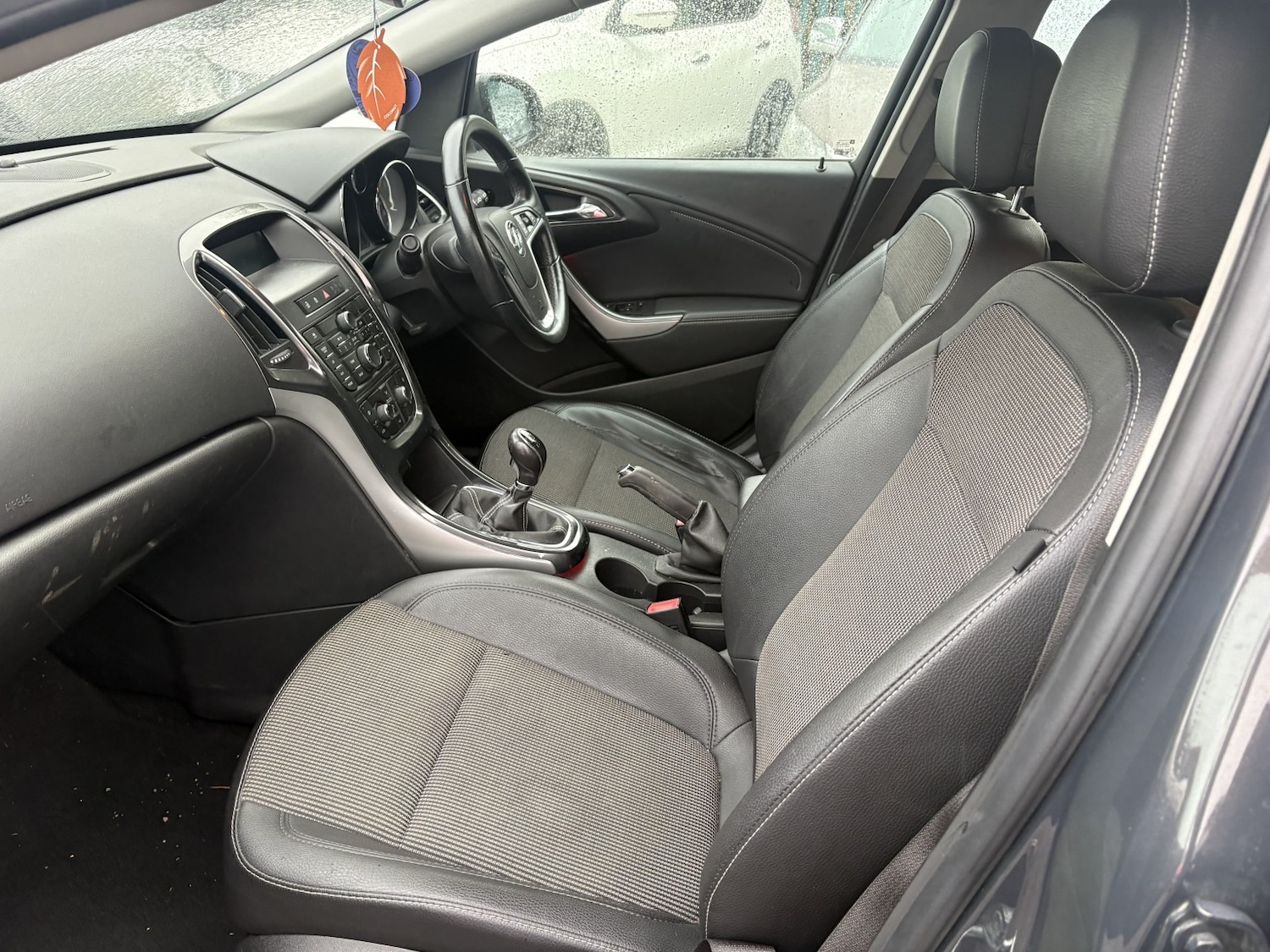 Used Vauxhall Astra 2013 for sale - 77822215: Photo 16