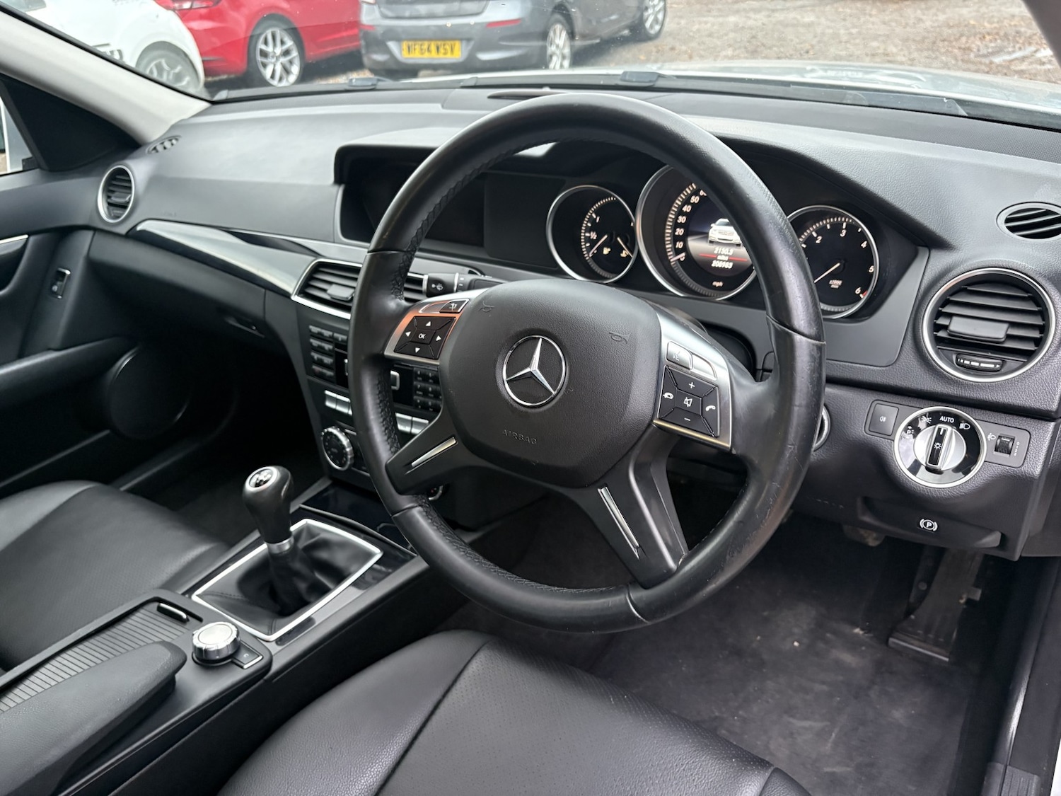 Used Mercedes-Benz C Class 2014 for sale - 76504726: Photo 12