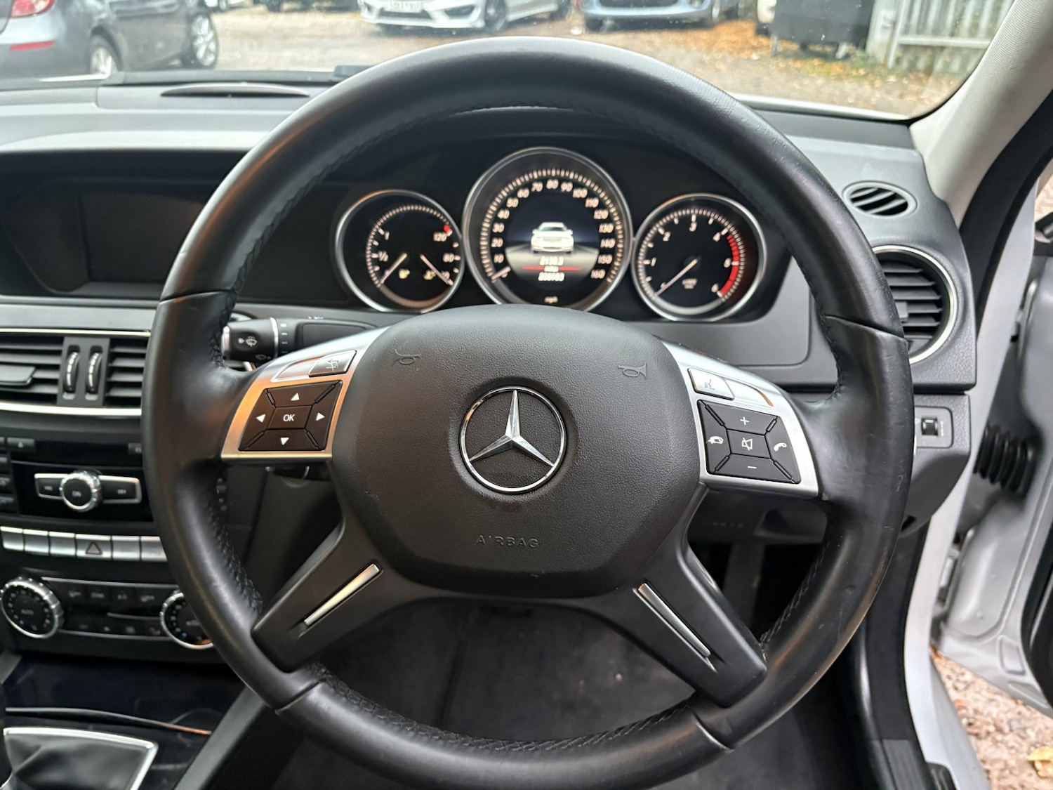 Used Mercedes-Benz C Class 2014 for sale - 76504726: Photo 15