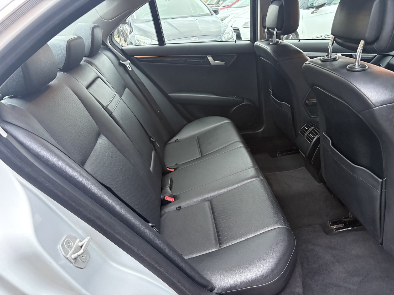 Used Mercedes-Benz C Class 2014 for sale - 76504726: Photo 16