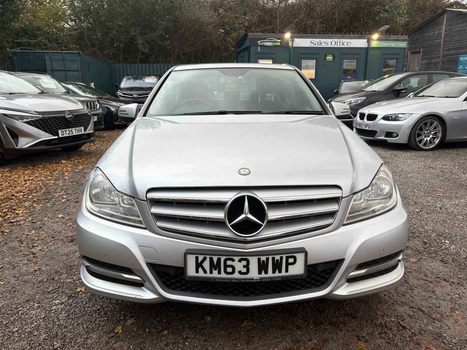 Used Mercedes-Benz C Class 2014 for sale - 76504726: Photo 2