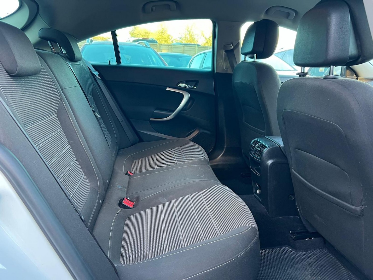 Used Vauxhall Insignia 2014 for sale - 77058435: Photo 10