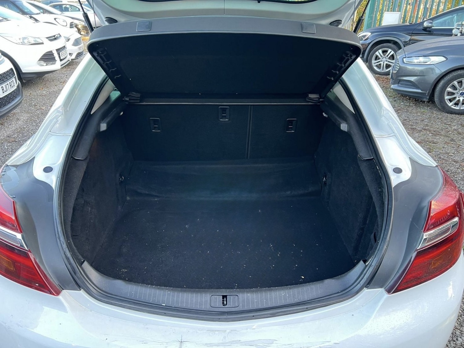 Used Vauxhall Insignia 2014 for sale - 77058435: Photo 12