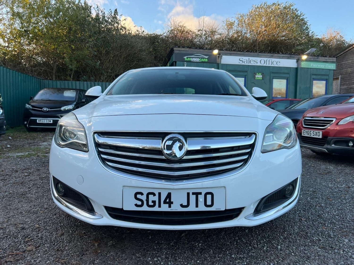 Used Vauxhall Insignia 2014 for sale - 77058435: Photo 2