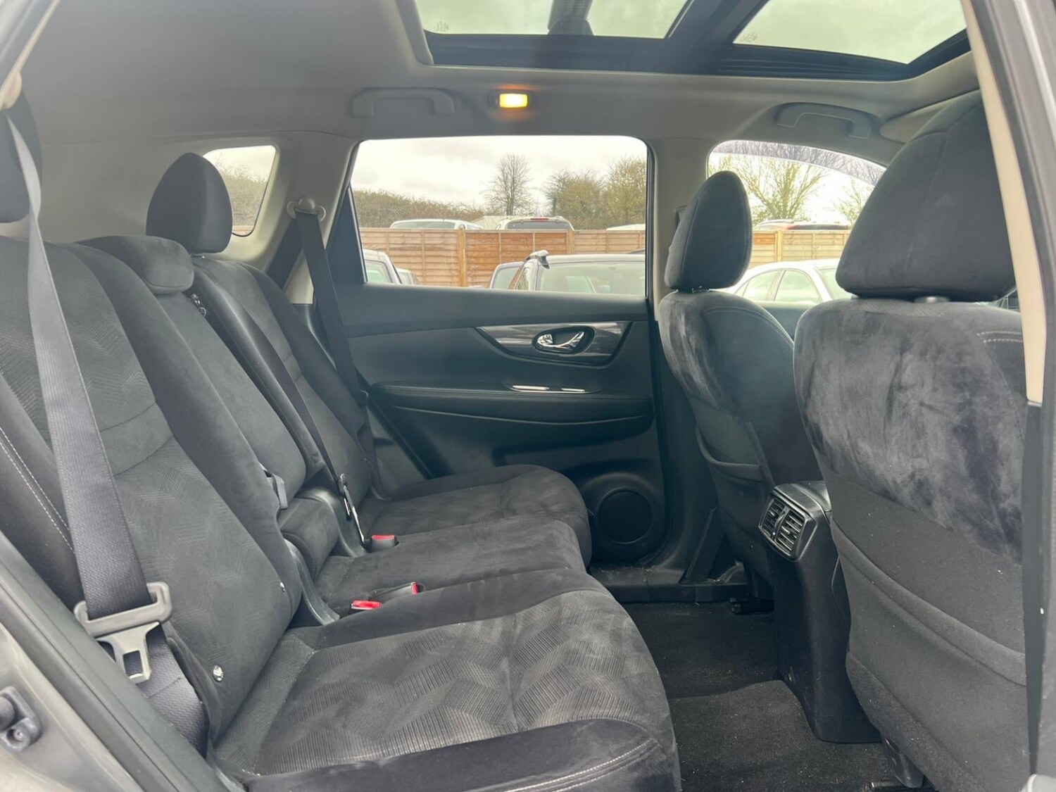 Used Nissan X-Trail 2017 for sale - 77501515: Photo 7