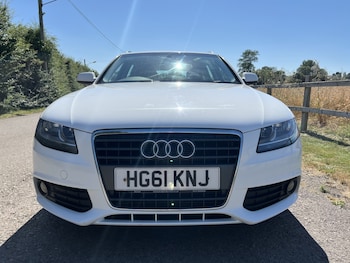 Used Audi A4 2011 for sale - 79111521: Photo