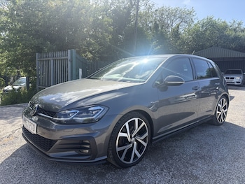Used Volkswagen Golf 2017 for sale - 78858124: Photo