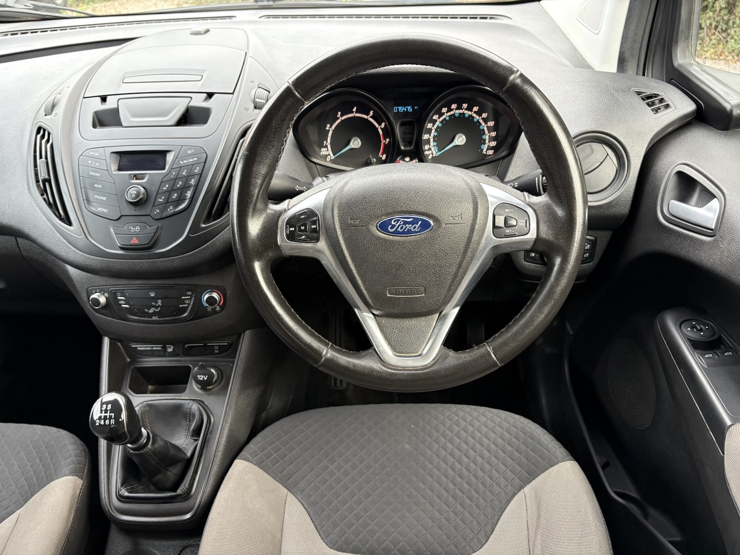 Used Ford Tourneo 2019 for sale - 76170447: Photo 19