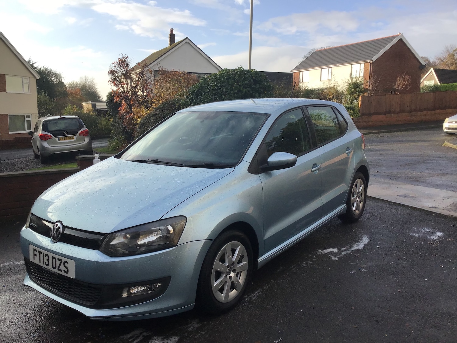 Used Volkswagen Polo 2013 for sale - 76493857: Photo 1