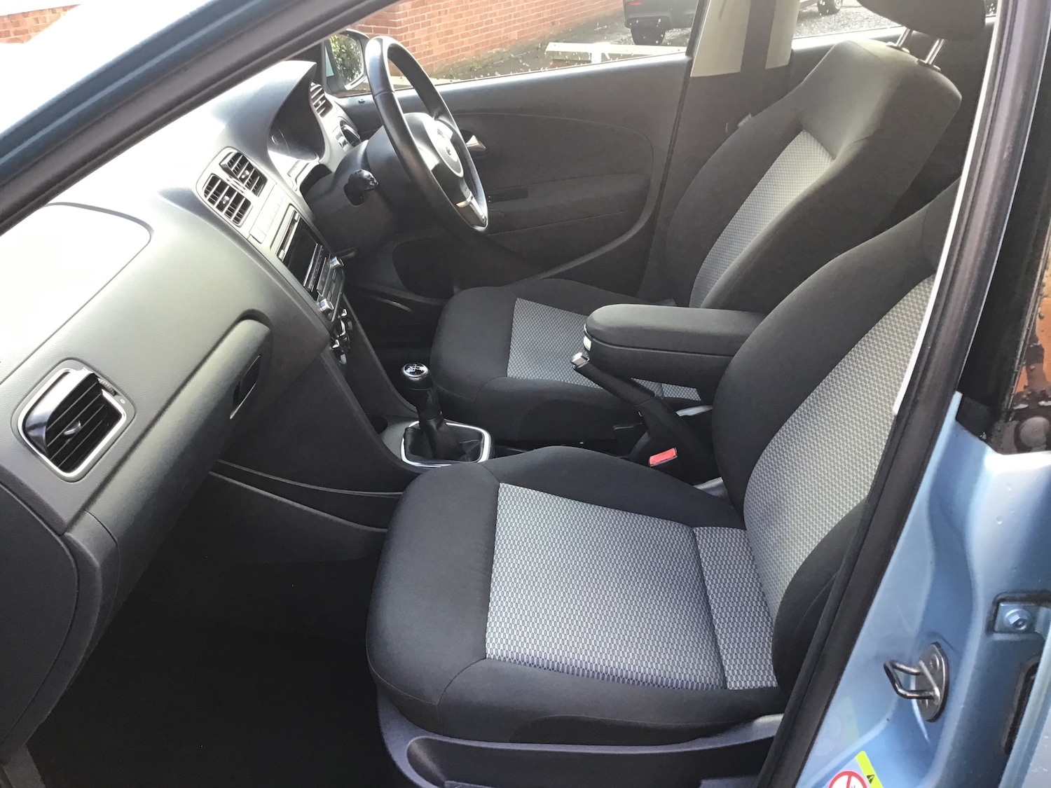 Used Volkswagen Polo 2013 for sale - 76493857: Photo 8