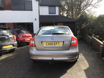 Used Skoda Octavia 2011 for sale - 77125477: Photo